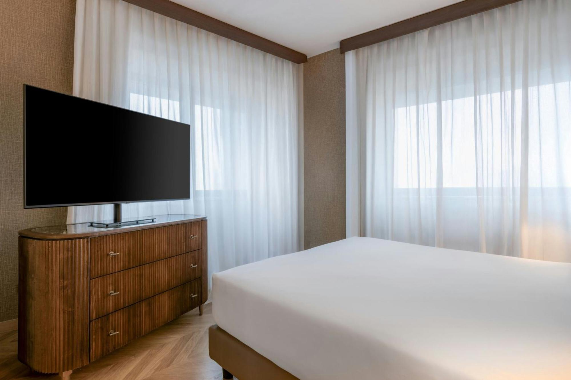 Ac Hotel Milano By Marriott Exterior foto